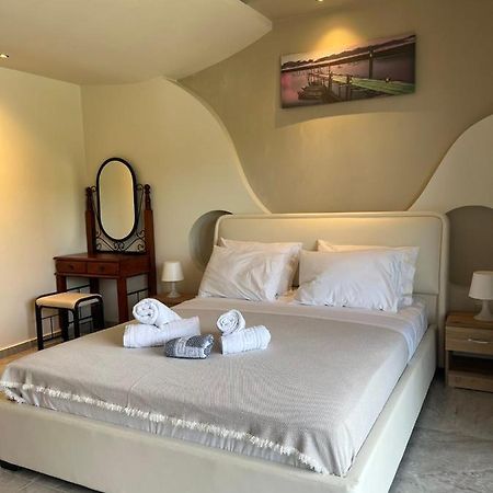 Suites Ris Nea Peramos  Luaran gambar